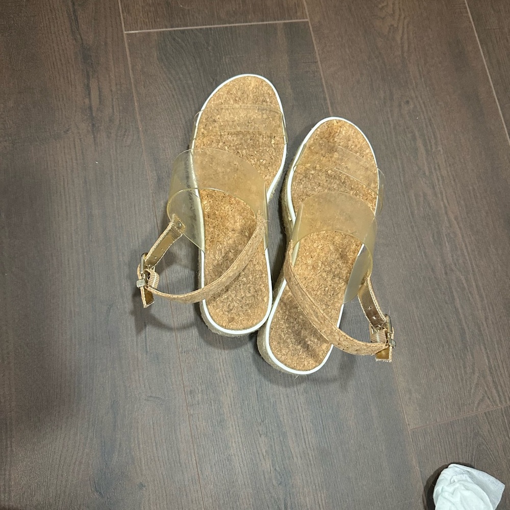 Clear summer wedges - Picture 2 of 5